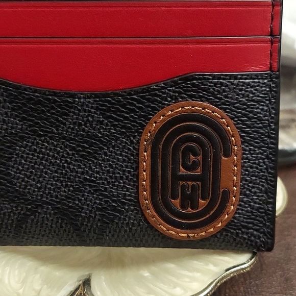 Coach Card Case In Signature Canvas With Coach Print - Picture 3 of 7